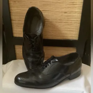 ♦️ DEXTER dress shoes Sz 8.5 WIDE black Oxford EUC made in USA