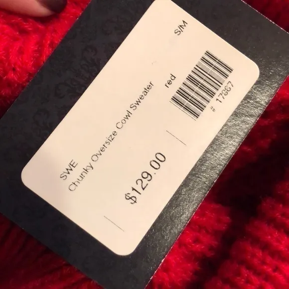 💜 NWT FABULOUS ‎ RED OVERSIZED SWEATER Reposh Size Small/ Medium