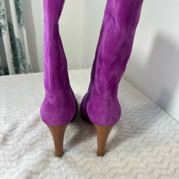 - Sergio rossi velvet purple boots size 37