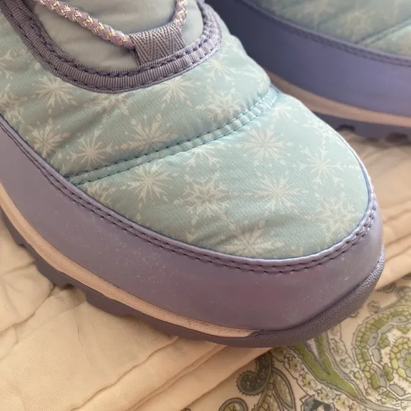 🆕 Sorel X Disney Frozen Elsa Whitney Short Lace Winter Boots