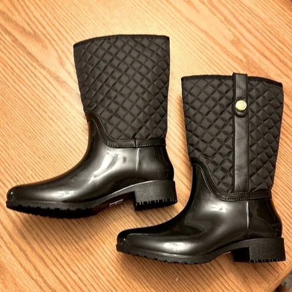 🔥 TOMMY HILFIGER Rain/Winter Tall Boots Size 8M