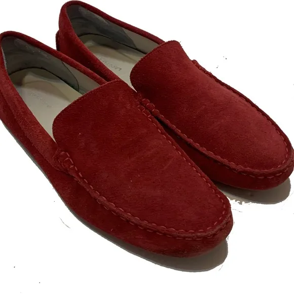 10 / Lacoste Red Suede Loafers for Men’s