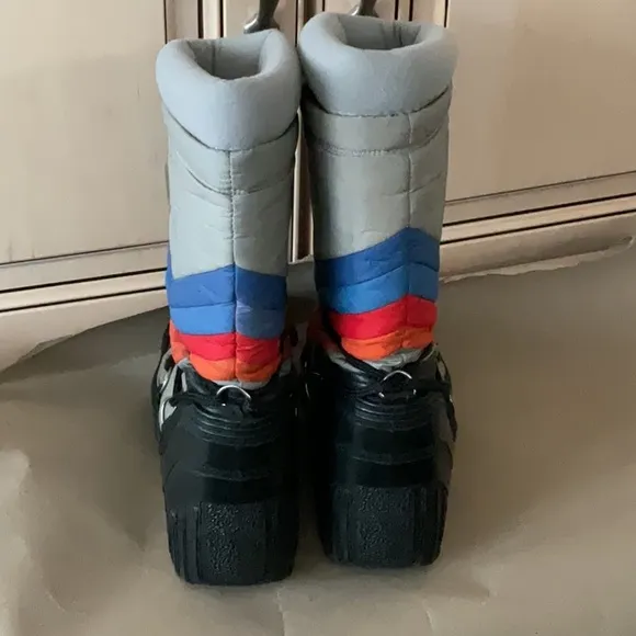 70’s MOON BOOTS!!! No Wear on the Soles Colorful Winter Snow Boots Kids or Women