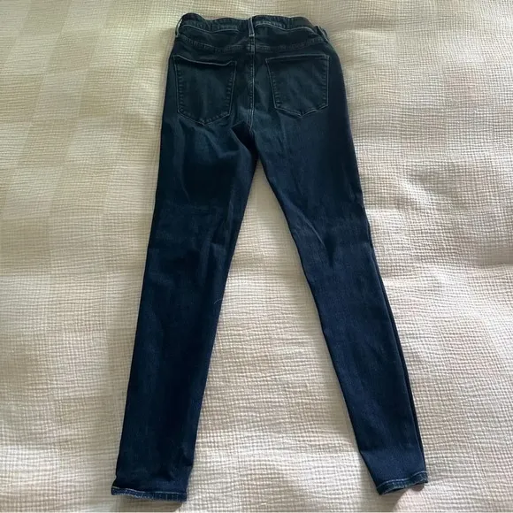 Abercrombie &amp; Fitch Dark Blue Denim Straight Leg Skinny 29