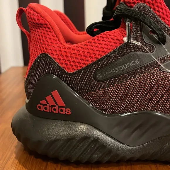 Adidas Alphabounce Beyond shoes sneakers F36825 Louisville Cardinals Mens Sz 12