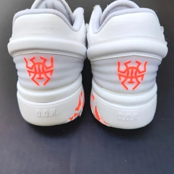 Adidas DON Issue 2 GCA White Sneakers Men's Shoes Size 10