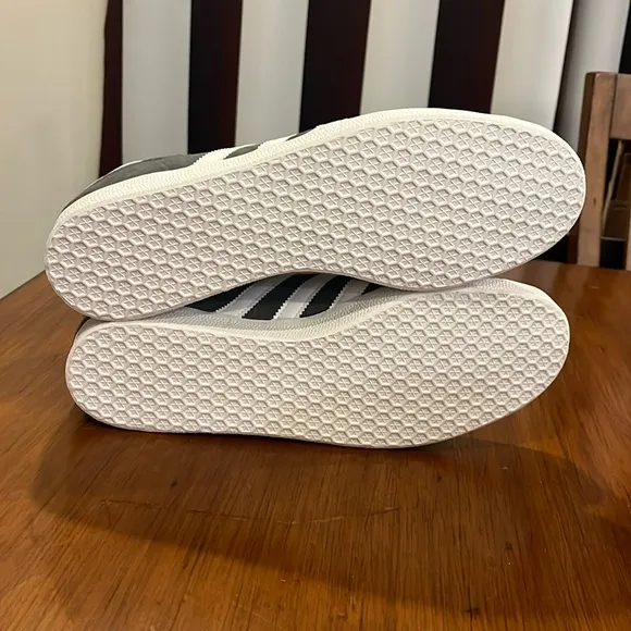 Adidas Gazelle shoes sneakers BB5480 new grey Mens Size 13