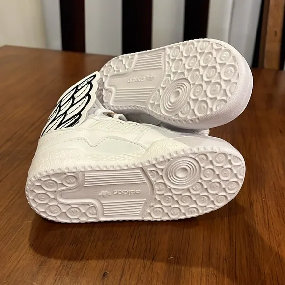 Adidas JS Wings 4.0 Jeremy Scott Kids Shoes Sneakers Toddlers Boys Girls Size 9