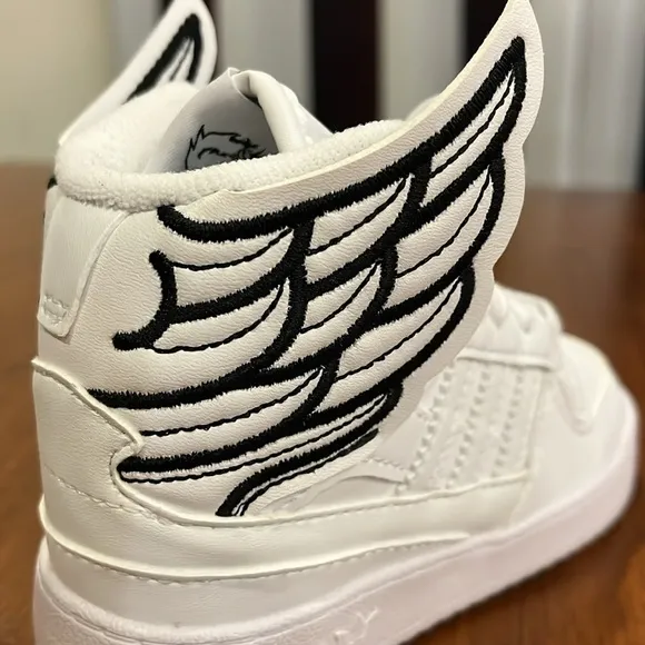 Adidas JS Wings 4.0 Jeremy Scott Kids Shoes Sneakers Toddlers Boys Girls Size 9