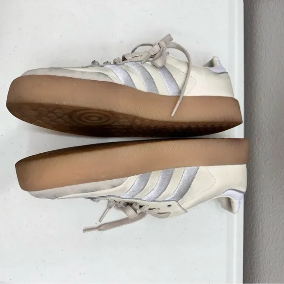 Adidas Mens Size 10.5 Wonder White Sambae Athletic Sneakers Shoes