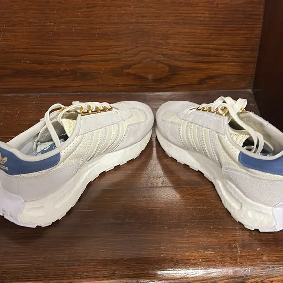 Adidas Retropy E5 Womens sneakers