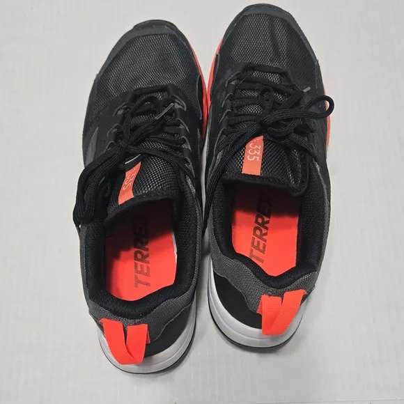 Adidas Running Sneakers Terrex Agravic TR 335 Trail Shoes  Size 10