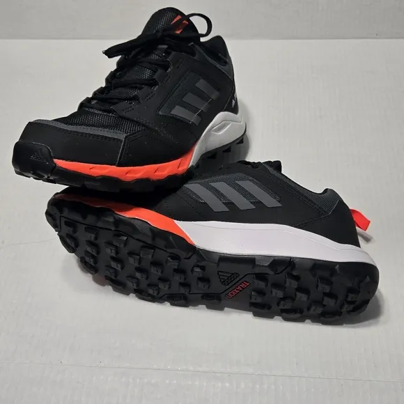 Adidas Running Sneakers Terrex Agravic TR 335 Trail Shoes  Size 10