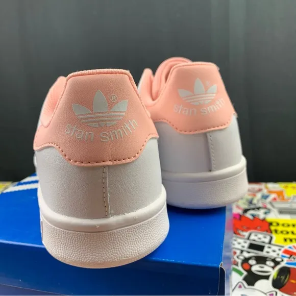 Adidas Stan Smith Pink Sneakers Size 7Y / 8.5 Womens
