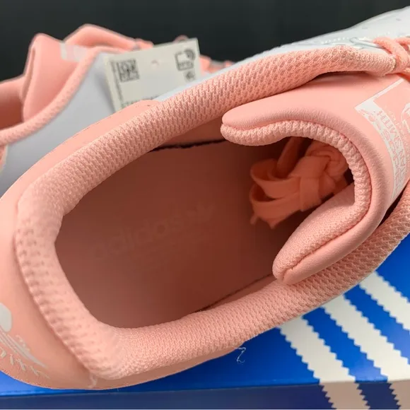 Adidas Stan Smith Pink Sneakers Size 7Y / 8.5 Womens