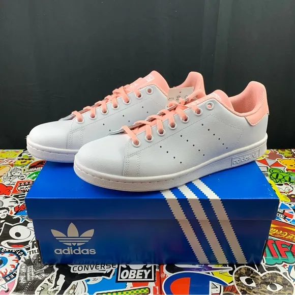 Adidas Stan Smith Pink Sneakers Size 7Y / 8.5 Womens