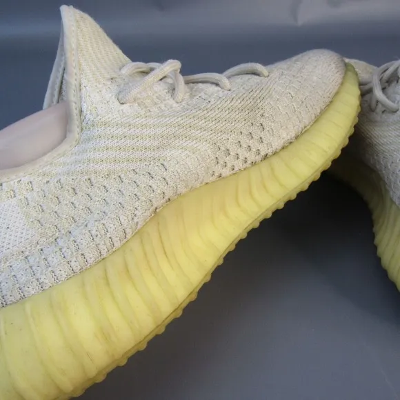 Adidas‎ Yeezy Boost 350 V2 Sneakers Men's Size 11 Athletic Shoes FZ5246