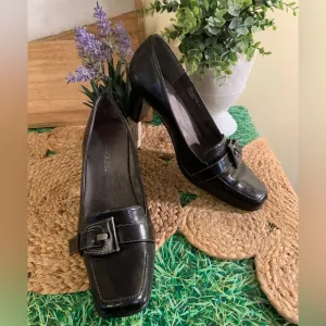 AEROSOLES , Dancing Queen, Black Heels with Metallic Buckle, EUC