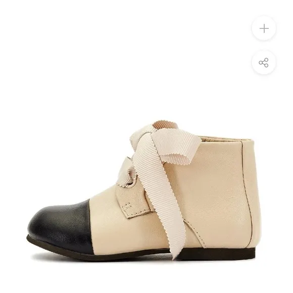 Age of Innocence Jane boots beige/black size 27