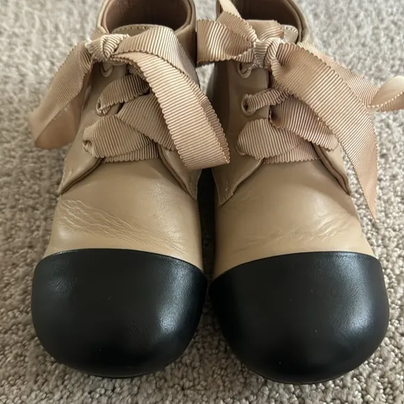 Age of Innocence Jane boots beige/black size 27