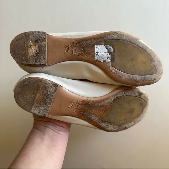 AGL ATTILIO GIUSTI LEOMBRUNI Ivory Leopard Print Cap Toe Ballet Flats Shoes