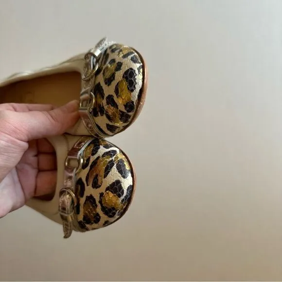 AGL ATTILIO GIUSTI LEOMBRUNI Ivory Leopard Print Cap Toe Ballet Flats Shoes