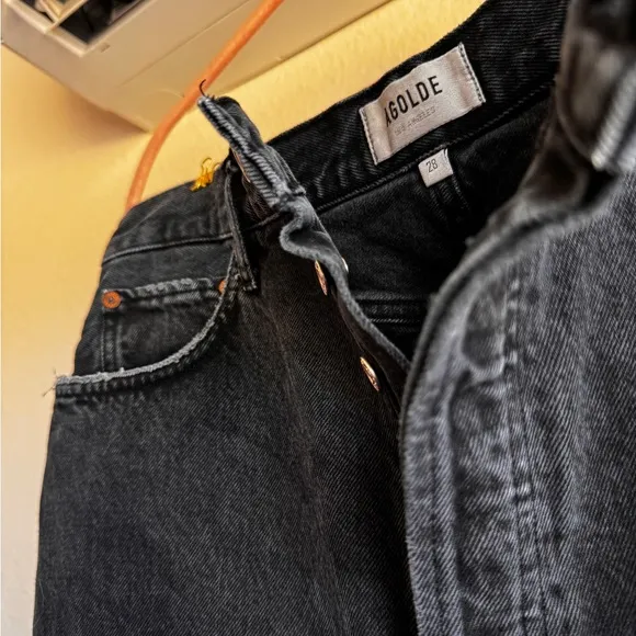 AGOLDE - High Waisted Straight Leg Jeans - Size 28 - EXCELLENT condition