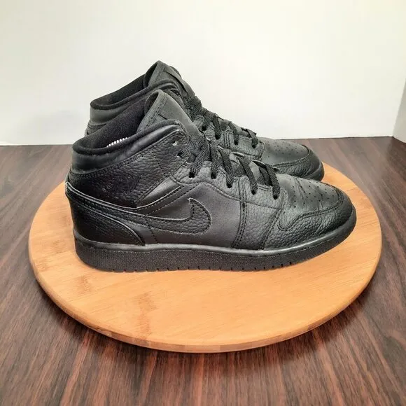 Air Jordan 1 Mid Kids Size 4.5Y (Womens 6) Shoes Triple Black Basketball Sneaker