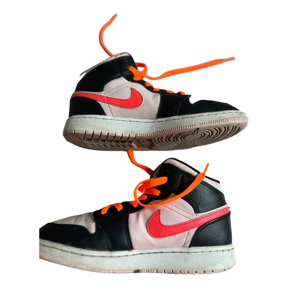 Air Jordan 1 Mid Sneakers Big Kids 4.5Y Black Pink Crimson GS Atmosphere 554725