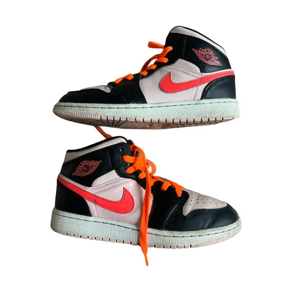 Air Jordan 1 Mid Sneakers Big Kids 4.5Y Black Pink Crimson GS Atmosphere 554725