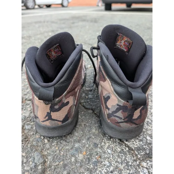Air Jordan 10 X Retro Woodland Camo 310805-201 Men's size 12