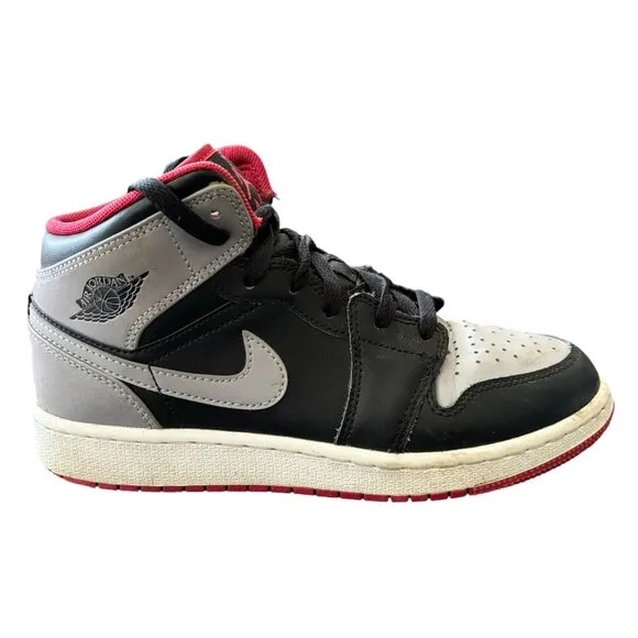 AIR JORDAN Retro 1 Mid Top Shoes Sneakers Black/Cement Grey/Fire Red/White SZ 5