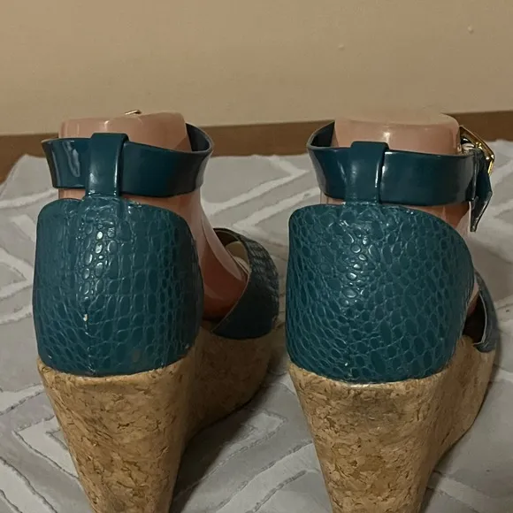 Alberto Turquoise Wedges Shoes Sz 9