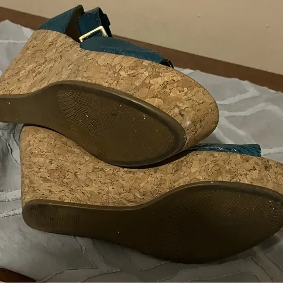 Alberto Turquoise Wedges Shoes Sz 9