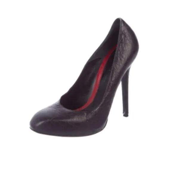 Alexander McQueen Leather Pumps Size 8.5 Embossed Pointed Toe Shoes 5.25&quot; Heels
