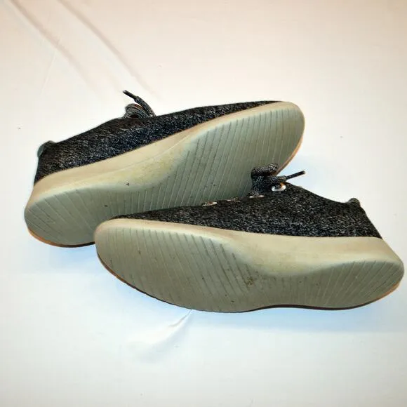 Allbirds gray US size 9 women's merino wool tennis shoes sneakers