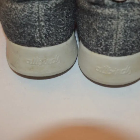 Allbirds gray US size 9 women's merino wool tennis shoes sneakers