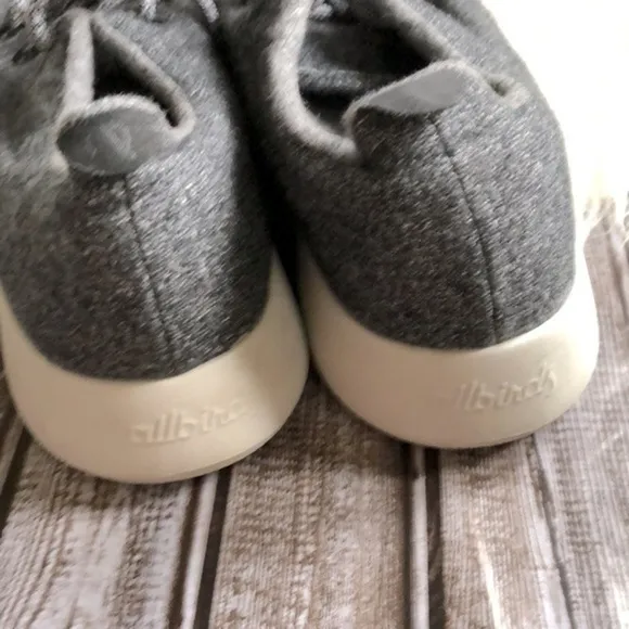 Allbirds heather gray tree runner sneakers 14