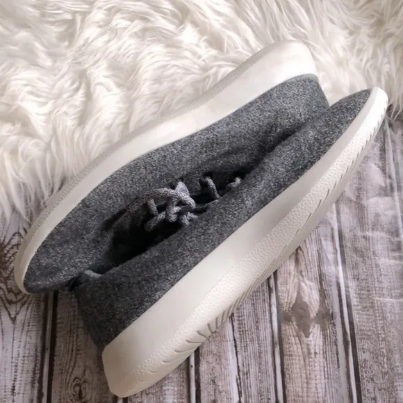 Allbirds heather gray tree runner sneakers 14
