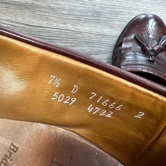 Allen Edmonds Bridgeton Burgundy Kiltie Tassel Loafers 7.5 D
