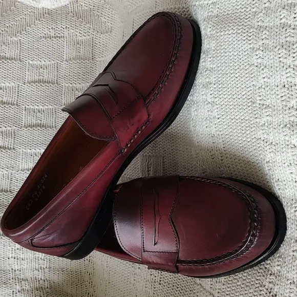 Allen Edmonds Cavanaugh Oxblood Penny Loafers 8 E - New Shoes