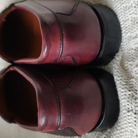 Allen Edmonds Cavanaugh Oxblood Penny Loafers 8 E - New Shoes