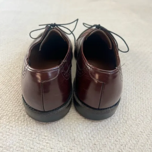 Allen Edmonds Chester Burgundy Leather Wingtip Oxford Lace Up Dress Shoes