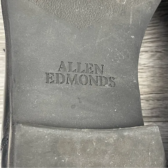Allen Edmonds Denali Derby Loafers in Black Size 9.5D EUC
