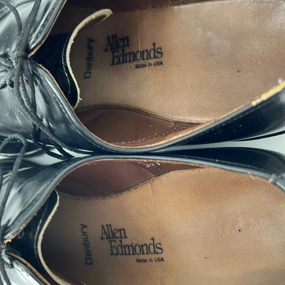 Allen Edmonds EUC men’s danbury dress shoes 8