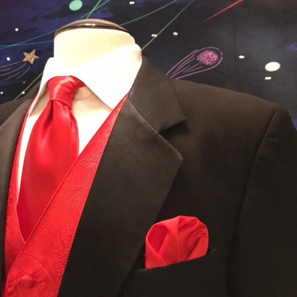 Al’s Tuxedo Coat