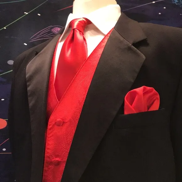 Al’s Tuxedo Coat