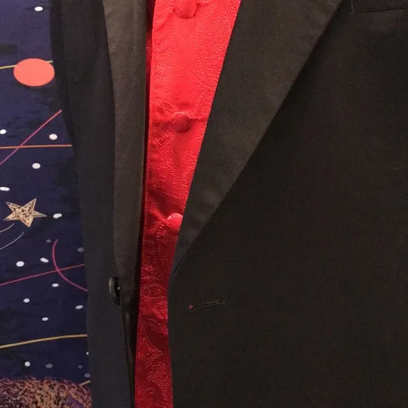 Al’s Tuxedo Coat