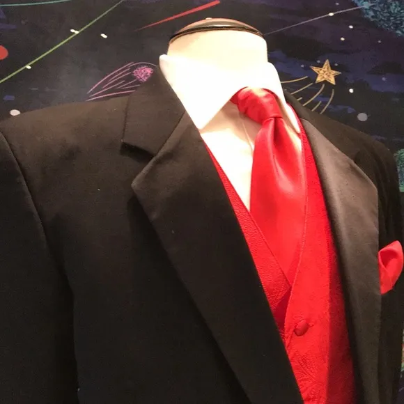 Al’s Tuxedo Coat