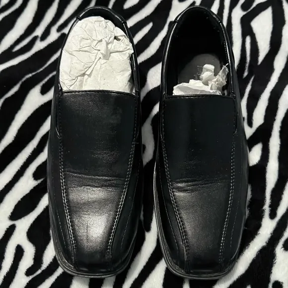 Angela Falconi Moda Italy Boys Black Leather Slip On Loafers Dres Shoes Size 6